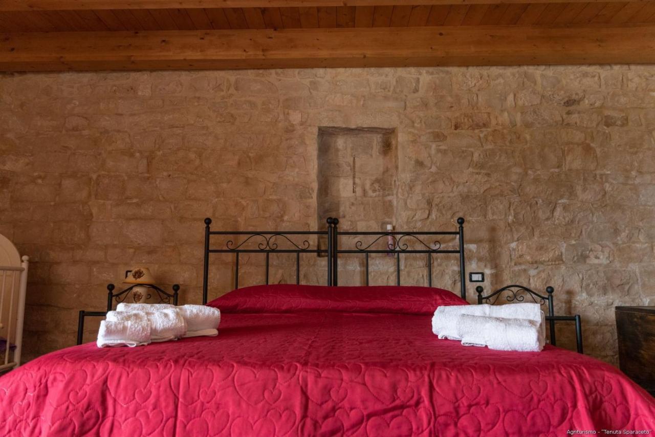 Agriturismo Tenuta Sparaceto Модика Экстерьер фото